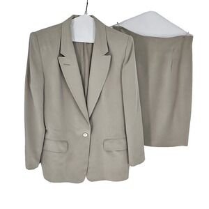 Chaus‎ Silk Taupe 2-Piece Skirt Suit Womens 14 Capsule Minimalist Corporate Chic